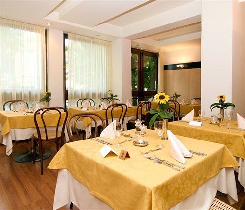 Hotel Bristol 3*