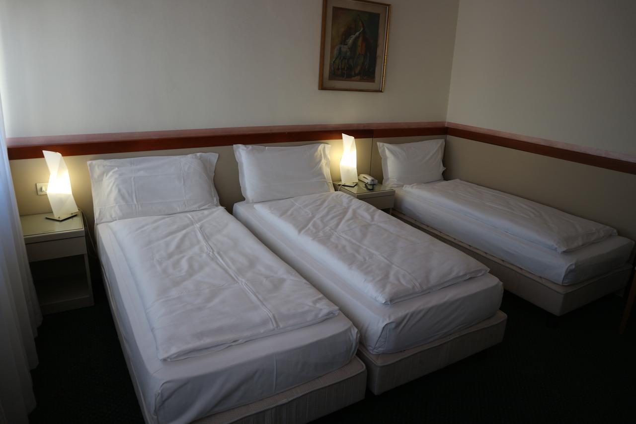 Hotel Bristol